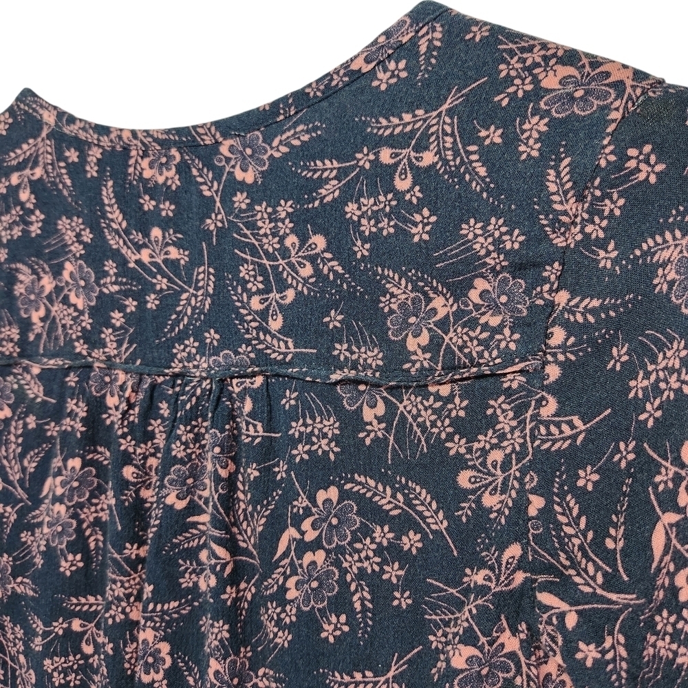 Hinge Navy Blue & Pink Floral Cottagecore Button-Front Blouse 3/4 Sleeve Size XS - Picture 6 of 10